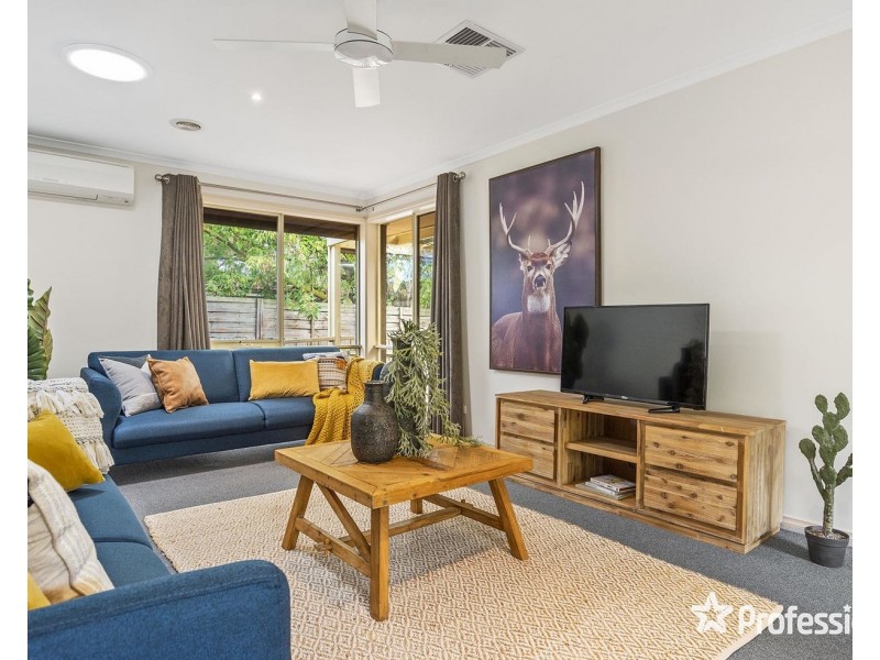 2/198 Dorset Road, Croydon VIC 3136
