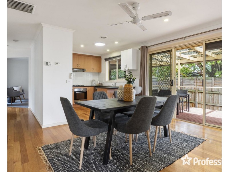 2/198 Dorset Road, Croydon VIC 3136