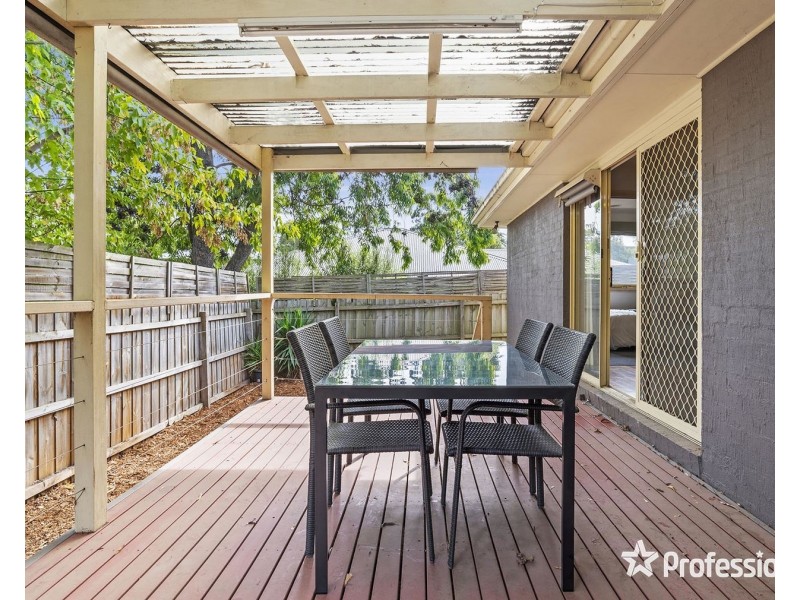 2/198 Dorset Road, Croydon VIC 3136