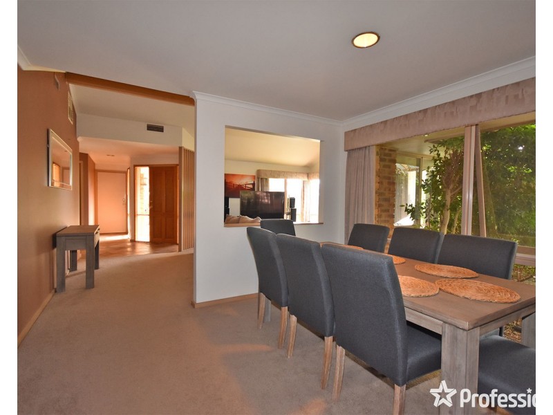 79 Lakeview Drive, Lilydale VIC 3140