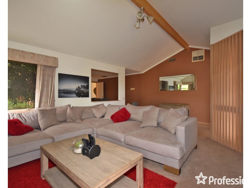 79 Lakeview Drive, Lilydale VIC 3140