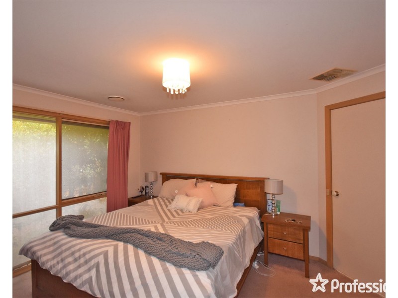 79 Lakeview Drive, Lilydale VIC 3140