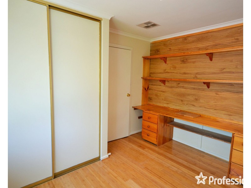 11 Lightwood Drive, Ferntree Gully VIC 3156