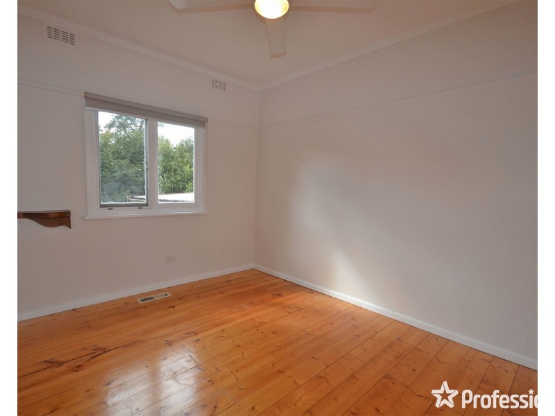 2 Timms Court, Kilsyth VIC 3137