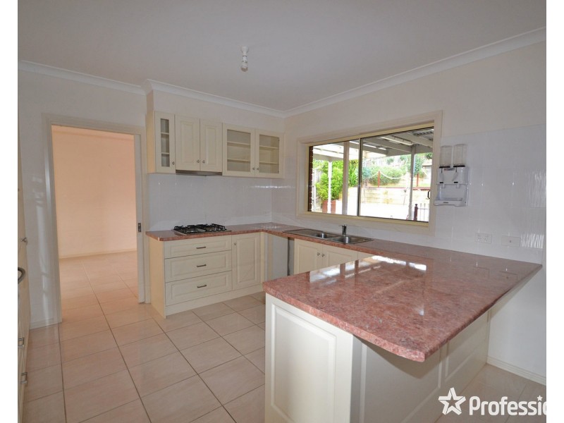 46 Larbert Road, Mooroolbark VIC 3138