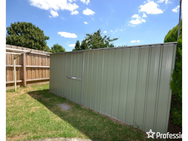 16 Celeste Court, Chirnside Park VIC 3116