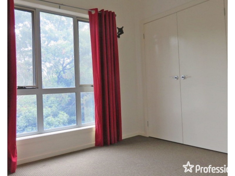 20/8-10 Mount View Parade, Mooroolbark VIC 3138