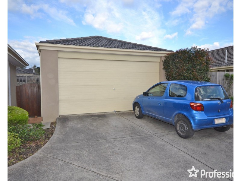 71 Cardigan Road, Mooroolbark VIC 3138