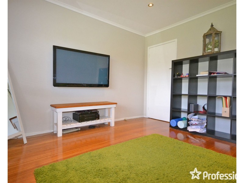 71 Cardigan Road, Mooroolbark VIC 3138