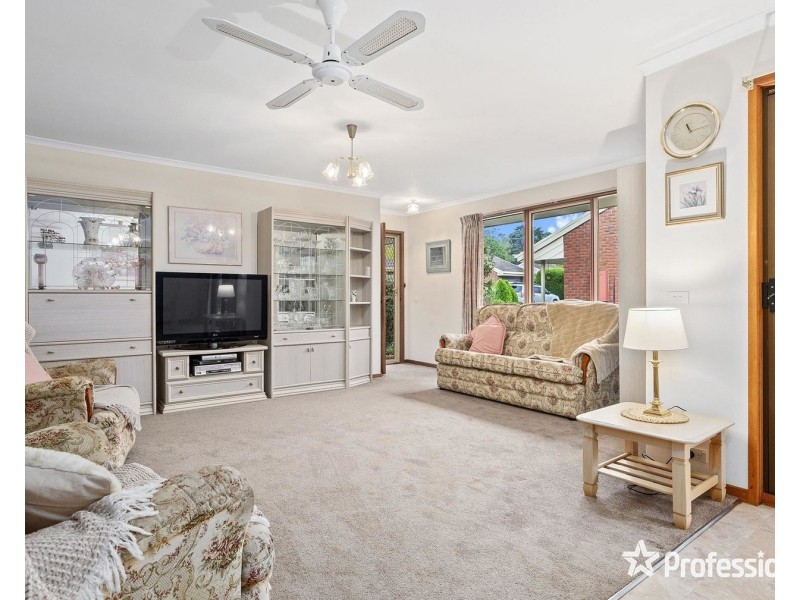 6/17-23 Ervin Road, Kilsyth VIC 3137