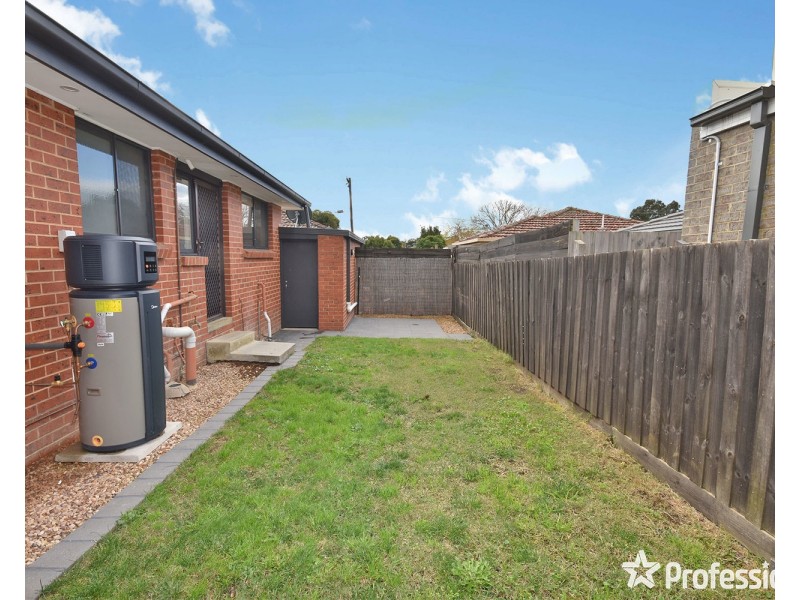 2/5 McComb Street, Lilydale VIC 3140