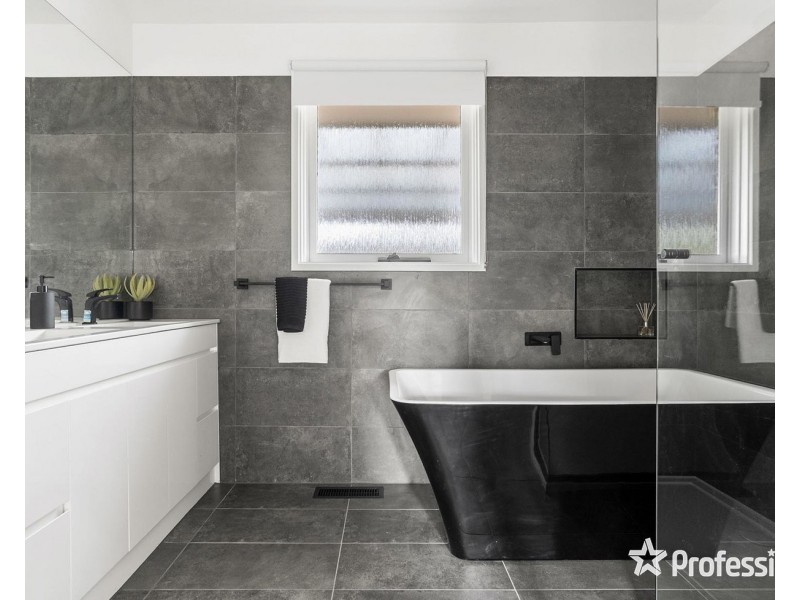 19 Plaza Court, Lilydale VIC 3140