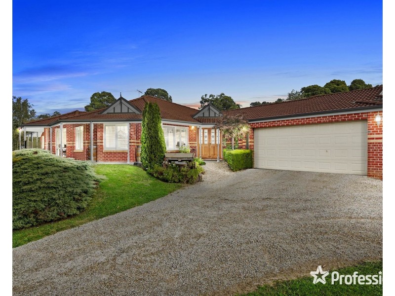16a Charles Road, Lilydale VIC 3140
