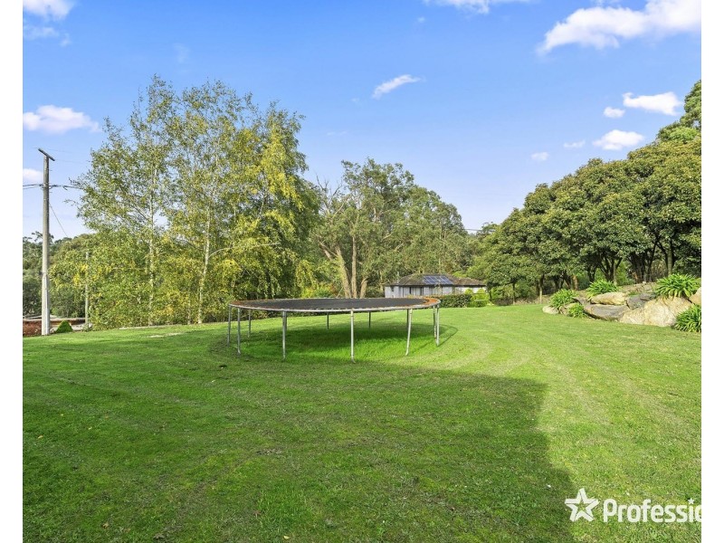 16a Charles Road, Lilydale VIC 3140