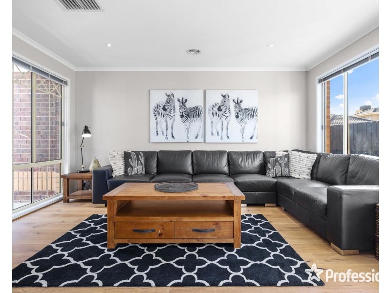11 Cosmo Court, Kilsyth VIC 3137