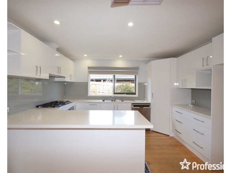 10 Coachmans Court, Chirnside Park VIC 3116