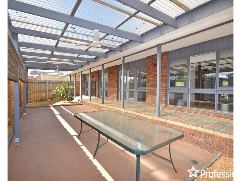 10 Coachmans Court, Chirnside Park VIC 3116