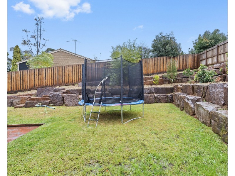 1 Trenton Place, Mooroolbark VIC 3138