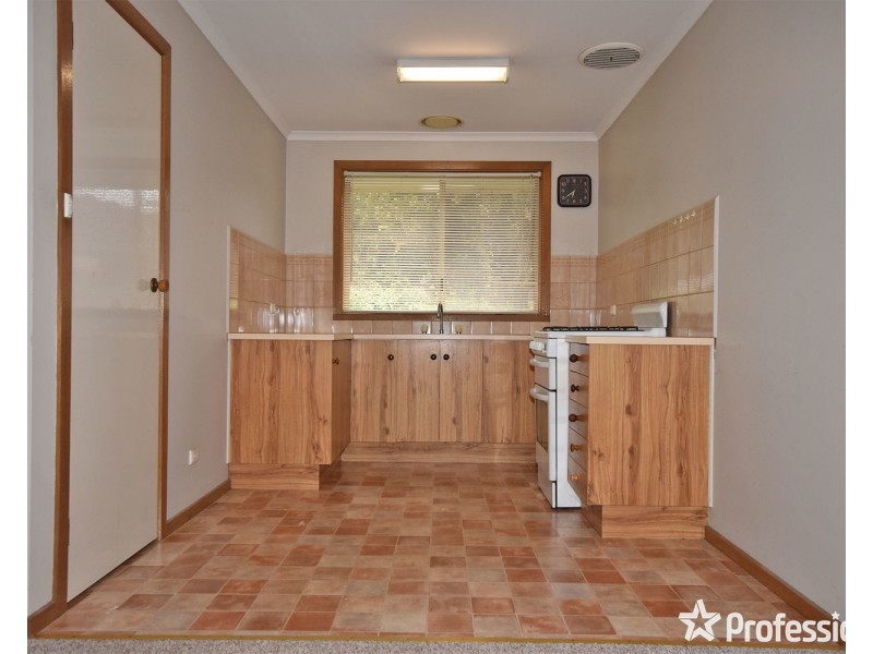9/98 Sherlock Road, Mooroolbark VIC 3138