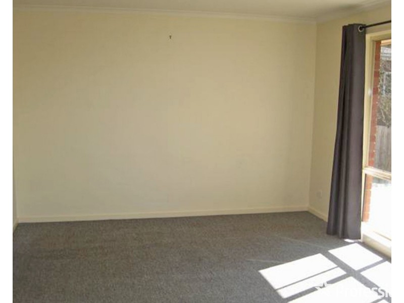 24a Derby Road, Kilsyth VIC 3137