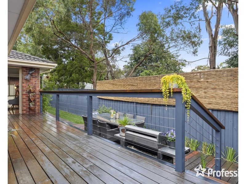 4/12 Ryland Avenue, Croydon VIC 3136