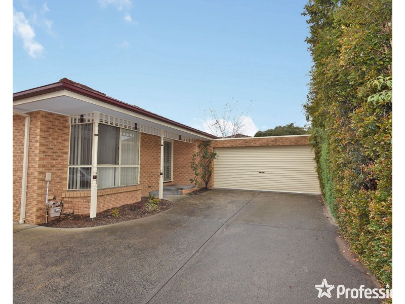 3/94 Mt Dandenong Road, Ringwood East VIC 3135