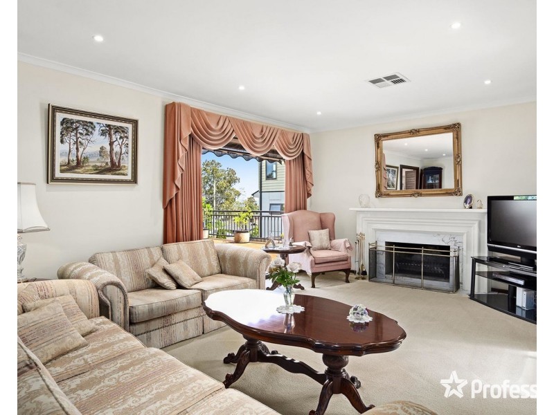 38 Huntingdale Drive, Chirnside Park VIC 3116