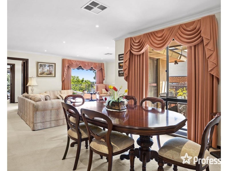 38 Huntingdale Drive, Chirnside Park VIC 3116