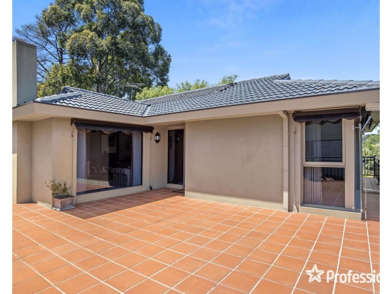 38 Huntingdale Drive, Chirnside Park VIC 3116