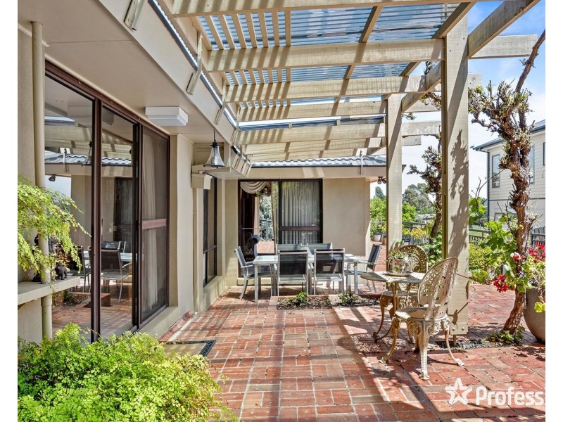 38 Huntingdale Drive, Chirnside Park VIC 3116