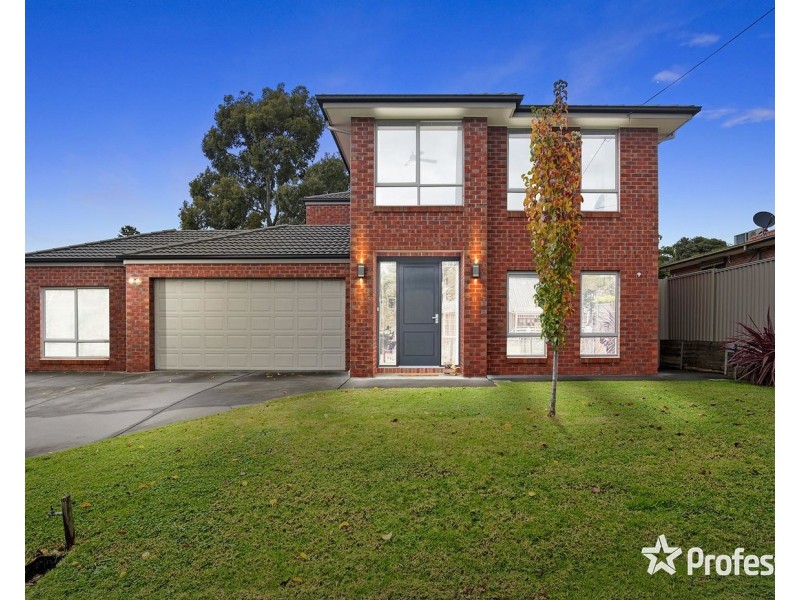 12 Carole Avenue, Chirnside Park VIC 3116