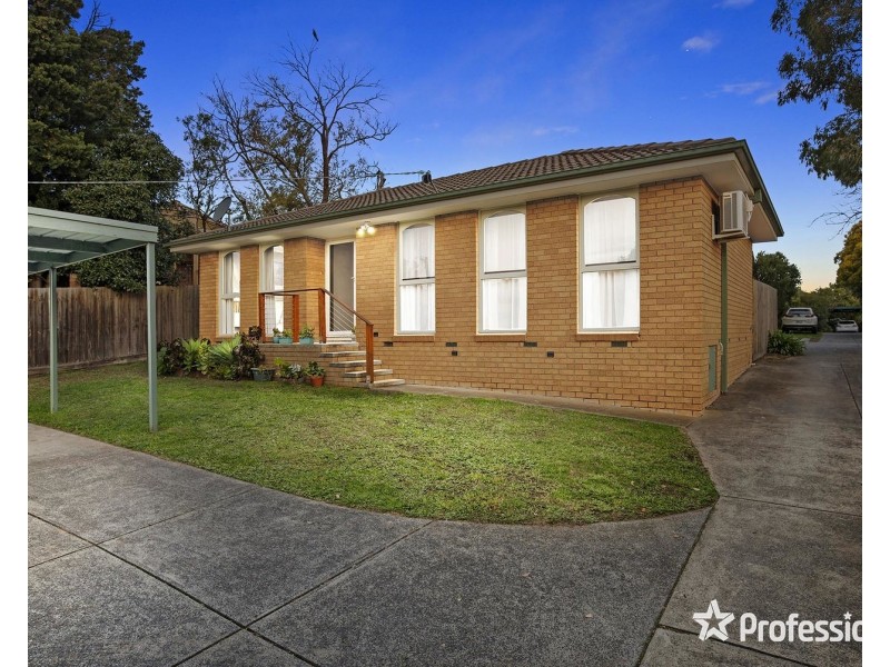 1/8 Crestway, Lilydale VIC 3140