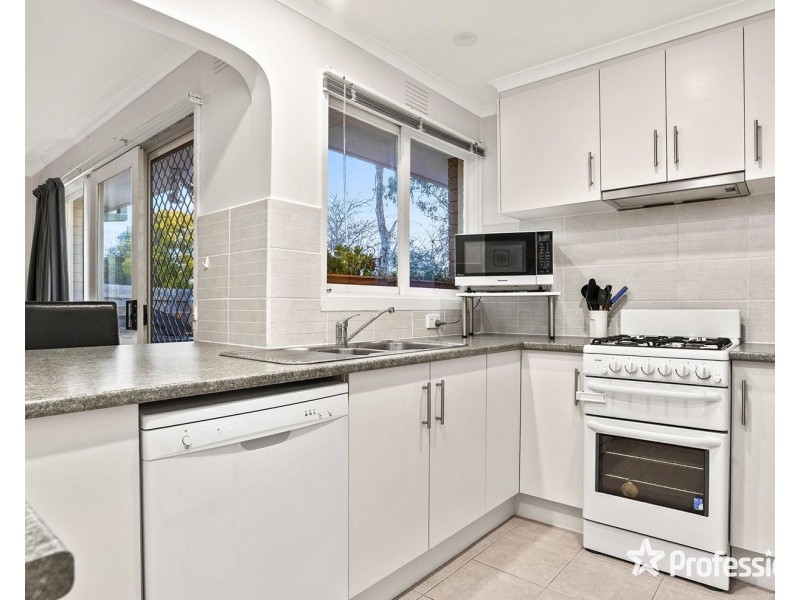 1/8 Crestway, Lilydale VIC 3140