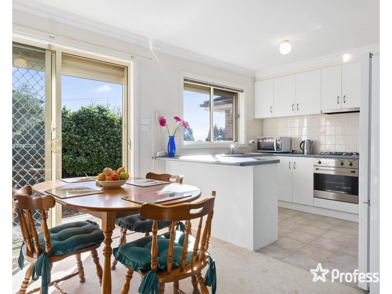 3/9 Crinan Street, Kilsyth VIC 3137