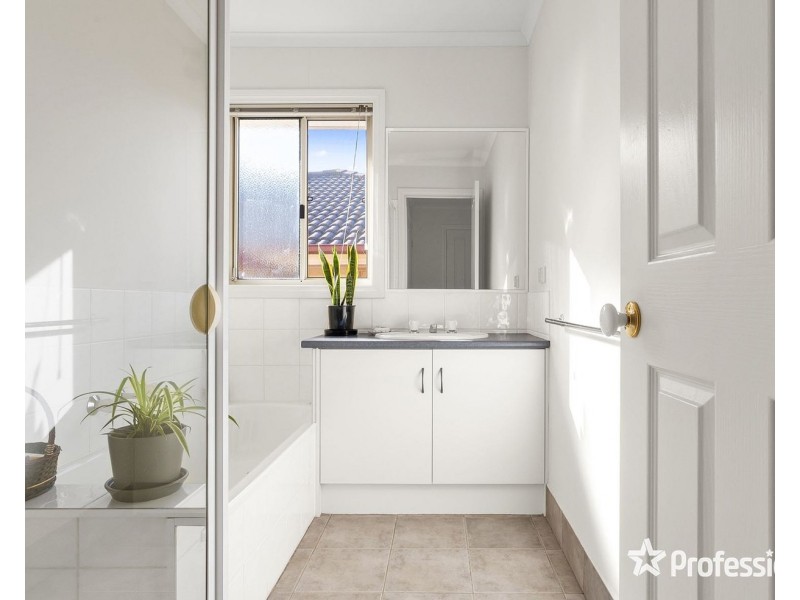 3/9 Crinan Street, Kilsyth VIC 3137