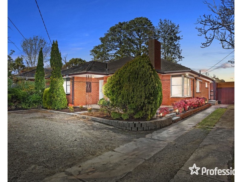 56 Plymouth Road, Croydon VIC 3136