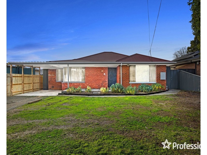 10 Jillian Street, Mooroolbark VIC 3138
