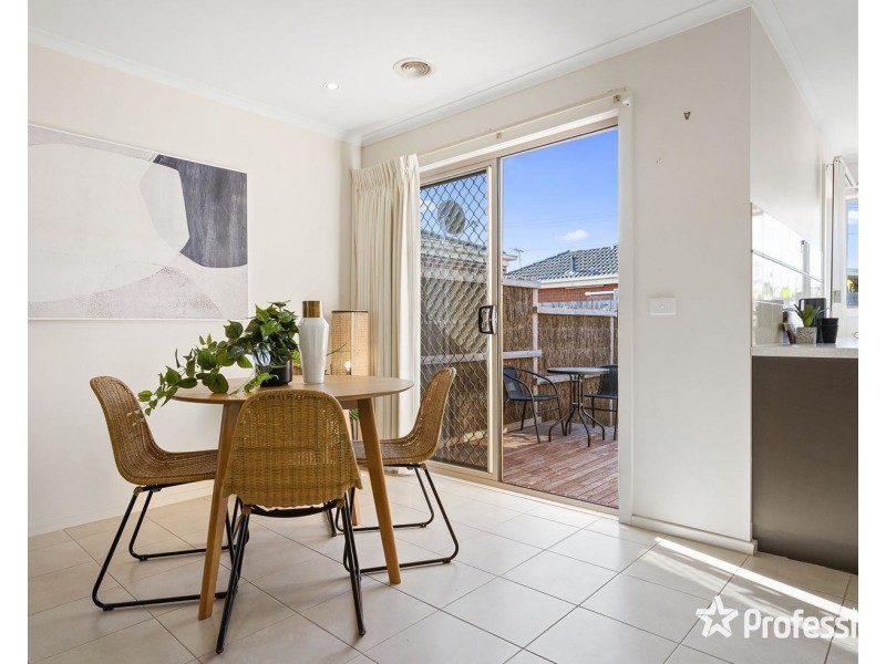 2/36 Kidgell Street, Lilydale VIC 3140