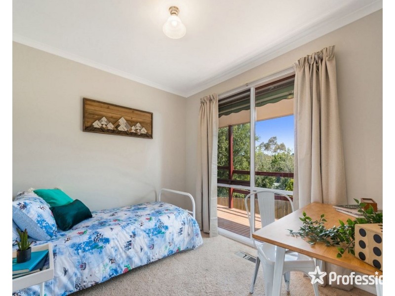 9 Drysdale Place, Mooroolbark VIC 3138