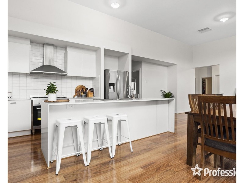 32a Lindisfarne Avenue, Croydon VIC 3136