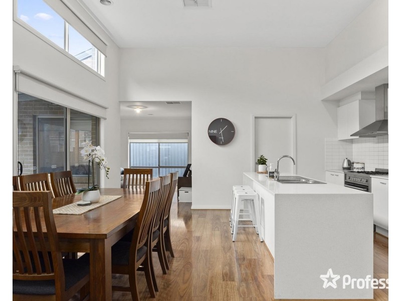 32a Lindisfarne Avenue, Croydon VIC 3136