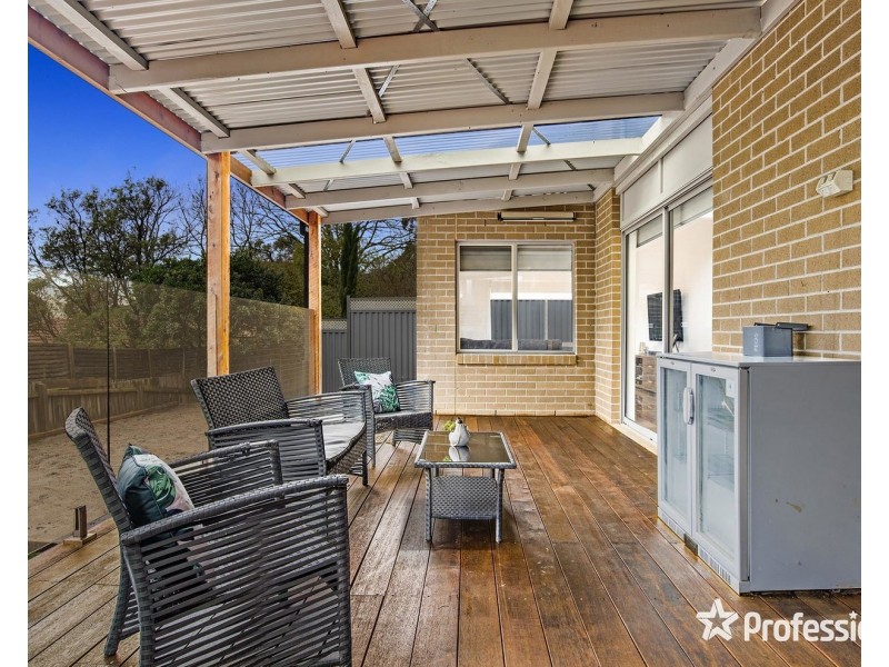 32a Lindisfarne Avenue, Croydon VIC 3136