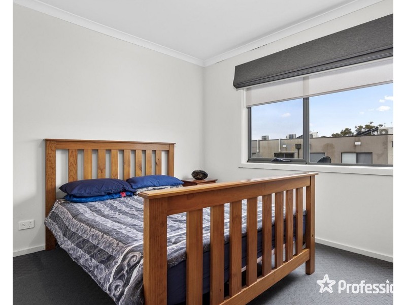5 Toby Place, Mooroolbark VIC 3138