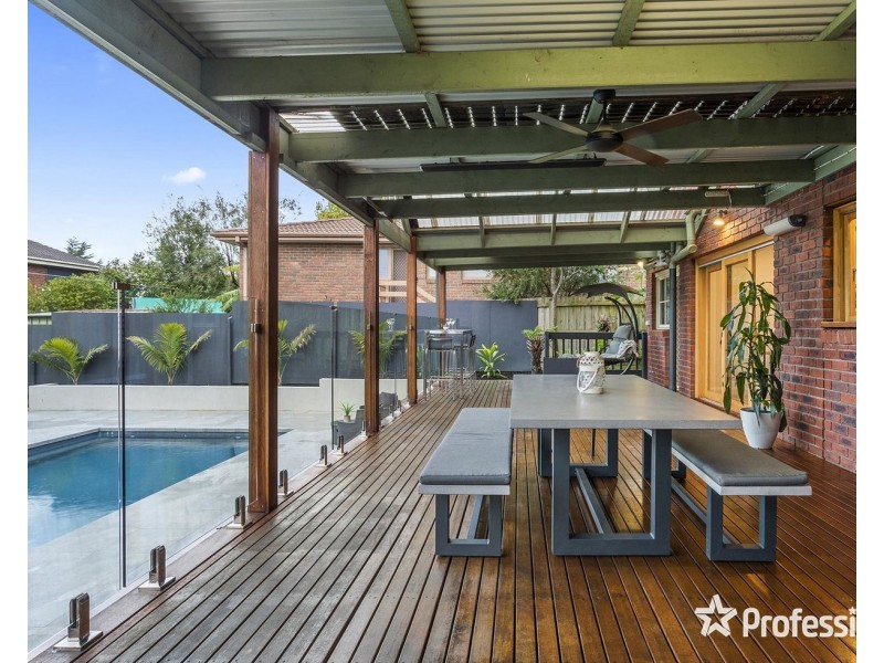 47 Alpine Way, Kilsyth VIC 3137