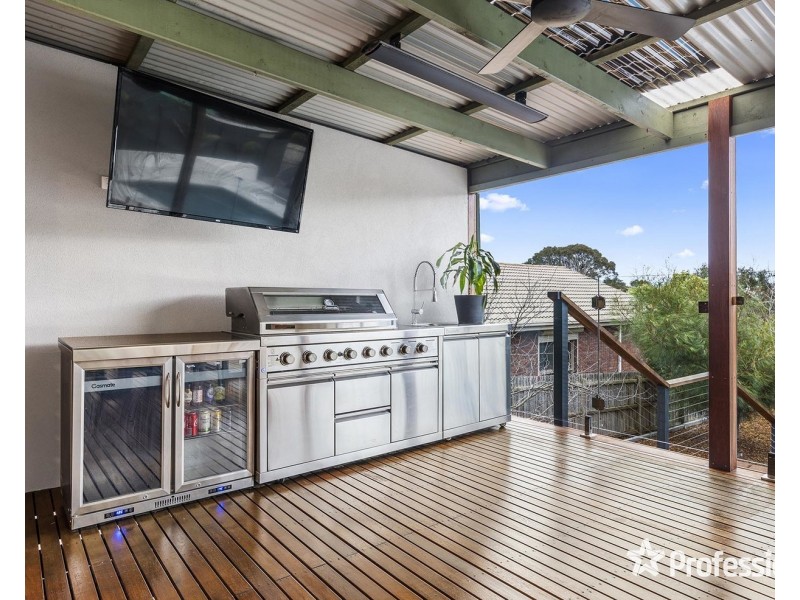 47 Alpine Way, Kilsyth VIC 3137