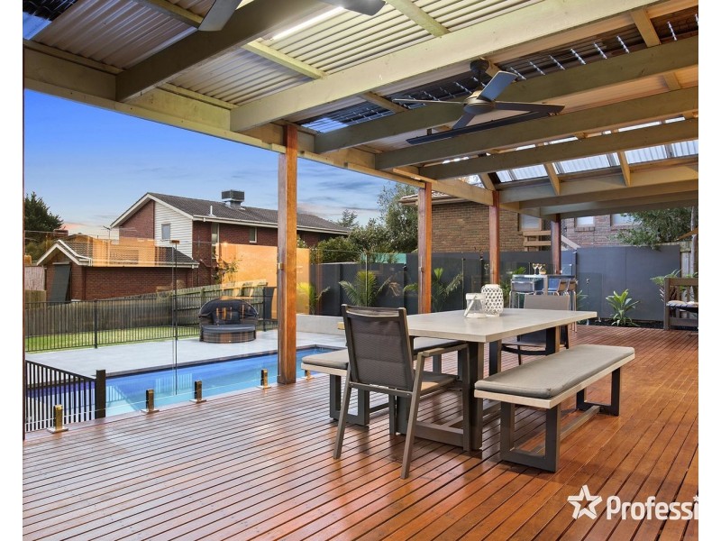 47 Alpine Way, Kilsyth VIC 3137