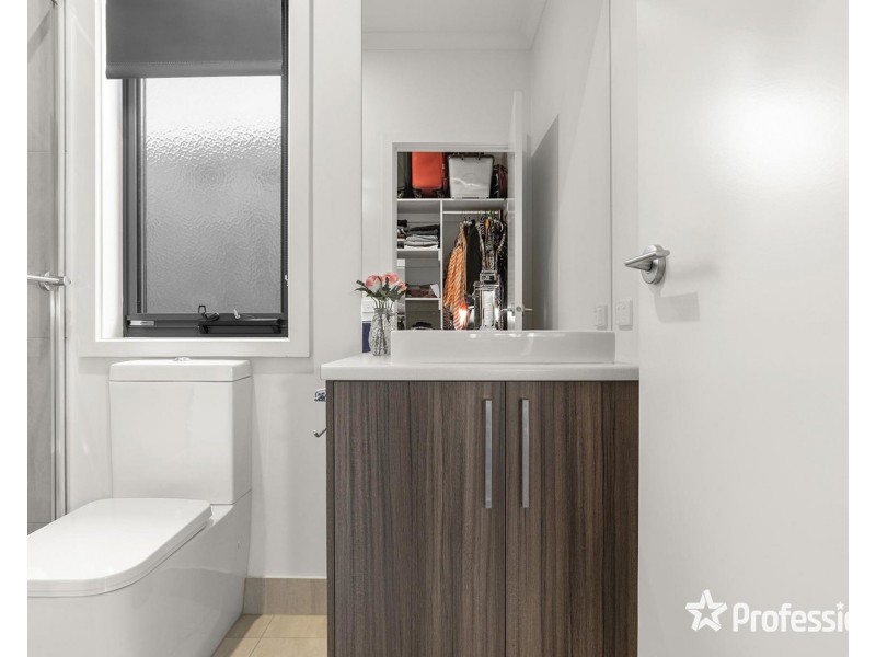 2/38 Beresford Road, Lilydale VIC 3140