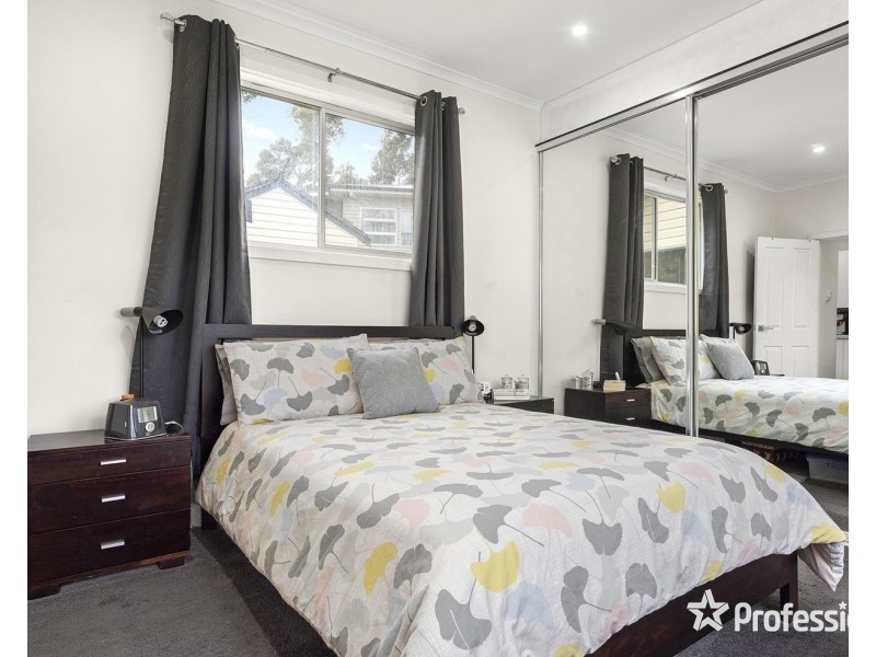 28 Old Warburton Road, Seville VIC 3139