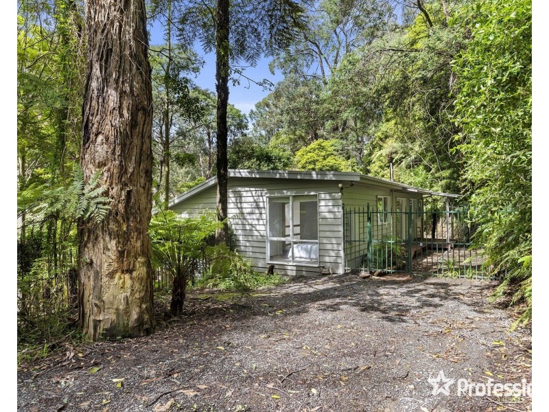 6 Glenholme Avenue, Mount Evelyn VIC 3796