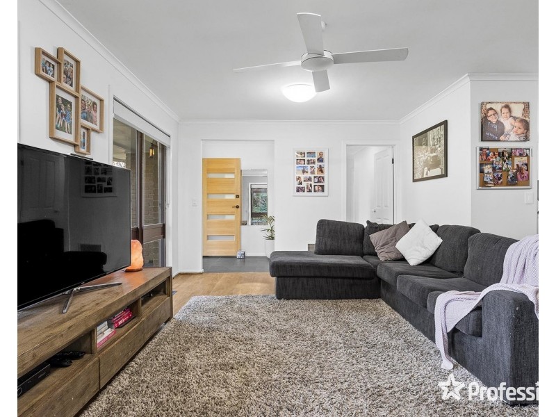11 Ross Pincott Drive, Mooroolbark VIC 3138